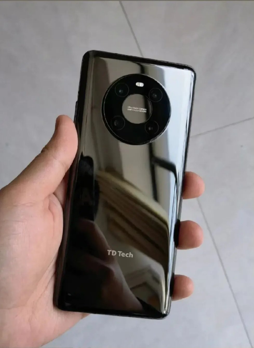 鼎桥M40真机曝光：华为Mate40同款外观，天玑1000+处理器