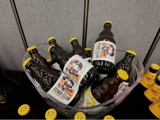 FENDI CLUB精酿啤酒斩获红点设计大奖,独立设计获国际认可(图3)