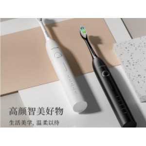 有点厉害！UIBI柚比创新型三合一多功能充电宝闪亮登场！