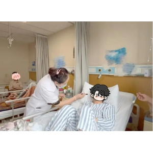 通过科技，18岁小伙迈出“无声之门” 