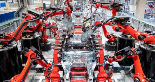 特斯拉得克萨斯超级工厂将运进66套库卡机器人 为Cybertruck生产做准备