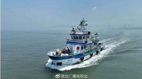中国首艘数字孪生智能科研试验船“海豚1”在烟台蓬莱港交付并首航